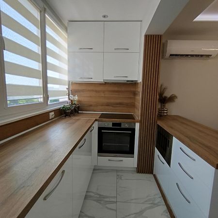 Bm Apartment Бургас Екстериор снимка